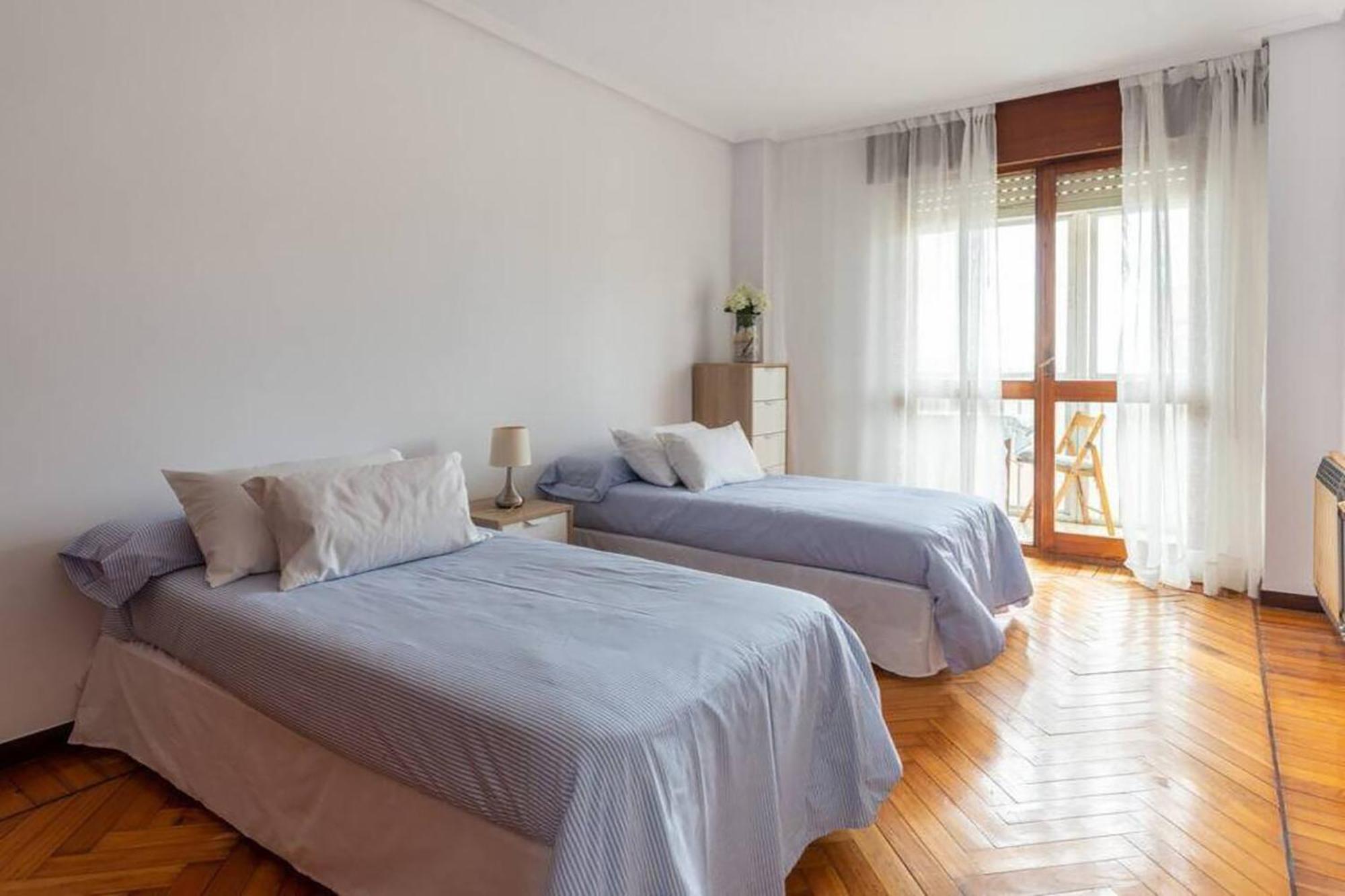 Ferienwohnung Apartamento En Alto Miranda Con Parking Santander Exterior foto